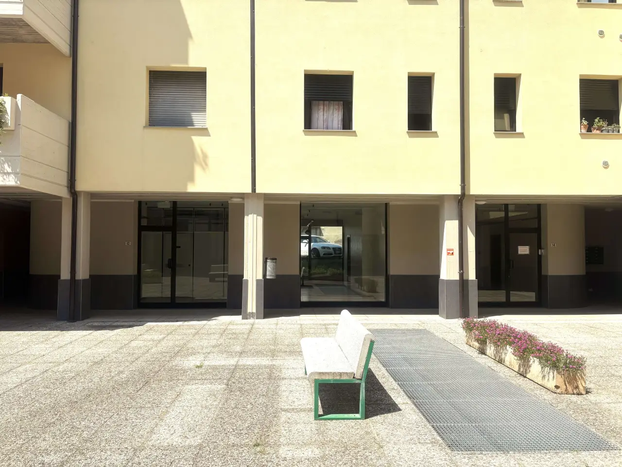 Negozio in , Grumello Del Monte, {3} - Foto 2