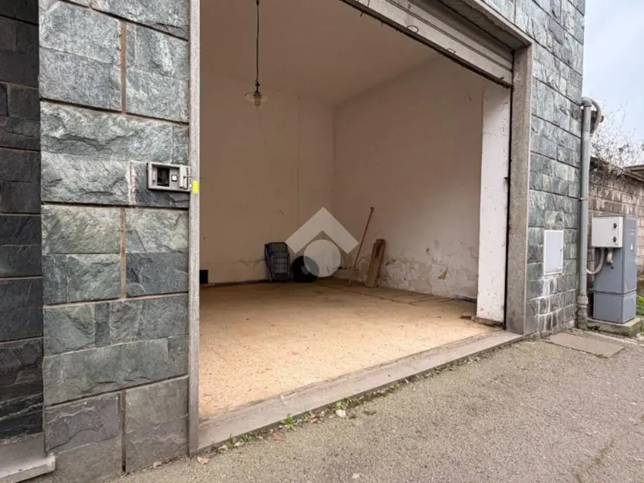 Negozio in Corso Piave 72, Novi Ligure, {3} - Foto 1