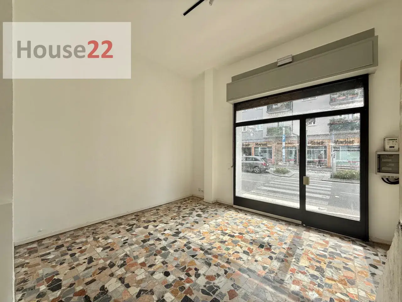 Negozio in Via Crocifissa di Rosa 93, Brescia, {3} - Foto 2