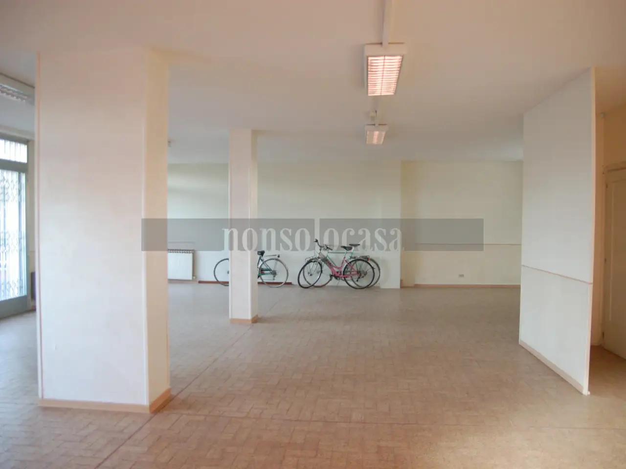 Negozio in Via Orvietana 16, Marsciano, {3} - Foto 1