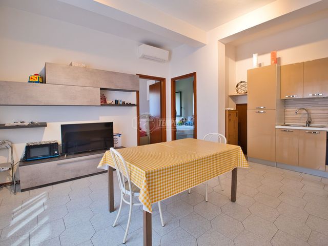 3-room flat, Galliate - Photo 1