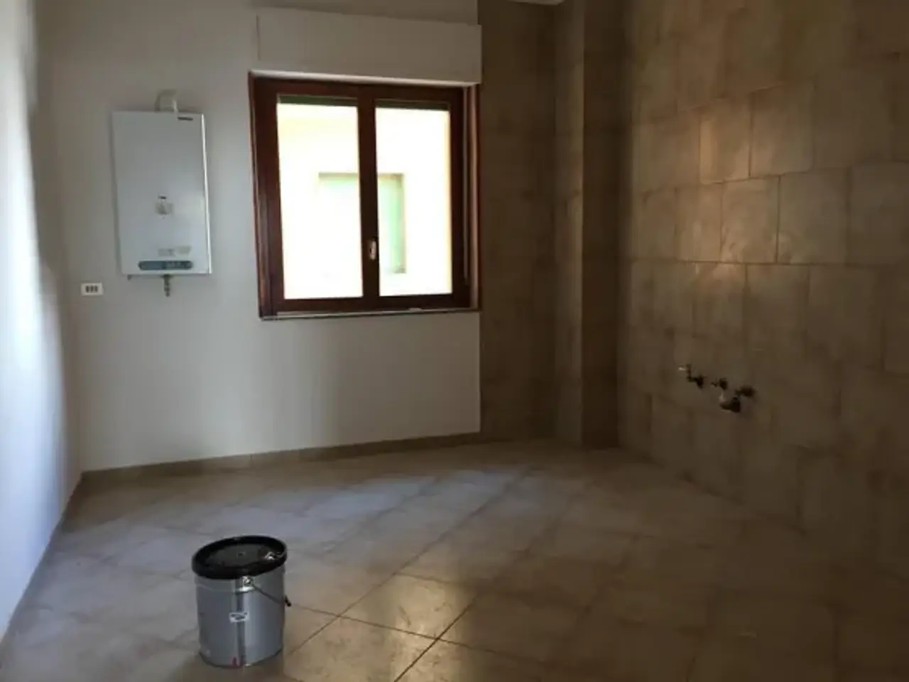 Ufficio in Via San Francesco a Patria, Qualiano, {3} - Foto 1