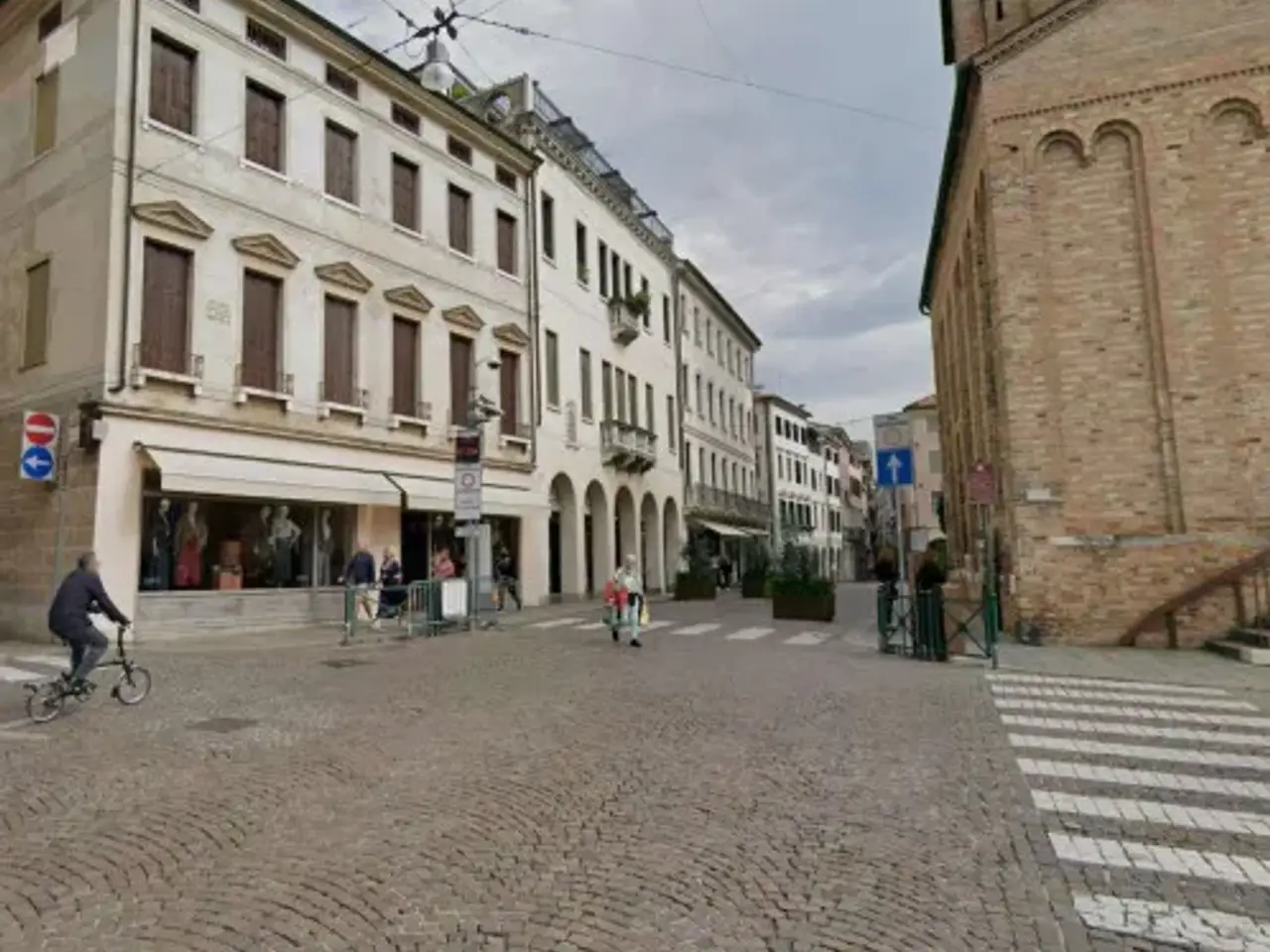 Ufficio in Via Canova, Treviso, {3} - Foto 1