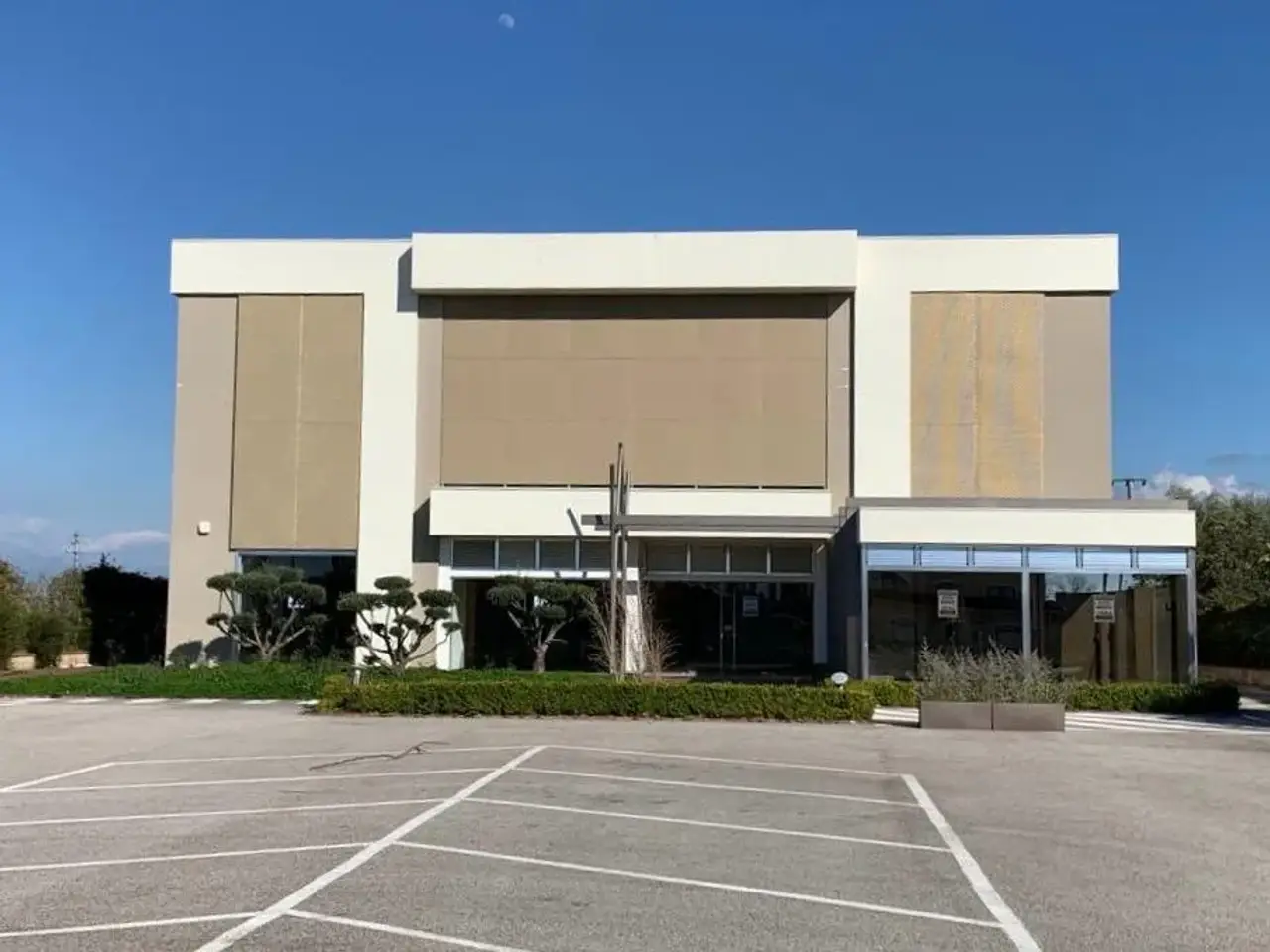 Azienda in Strada Statale Tirrena Inferiore 18, Battipaglia, {3} - Foto 1