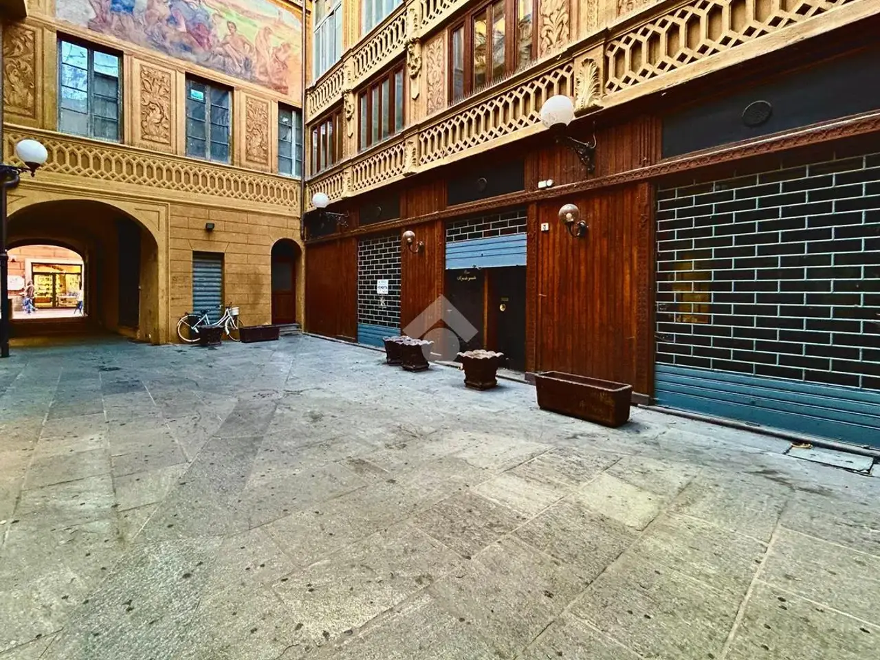 Negozio in Galleria Perelli, Novi Ligure, {3} - Foto 2