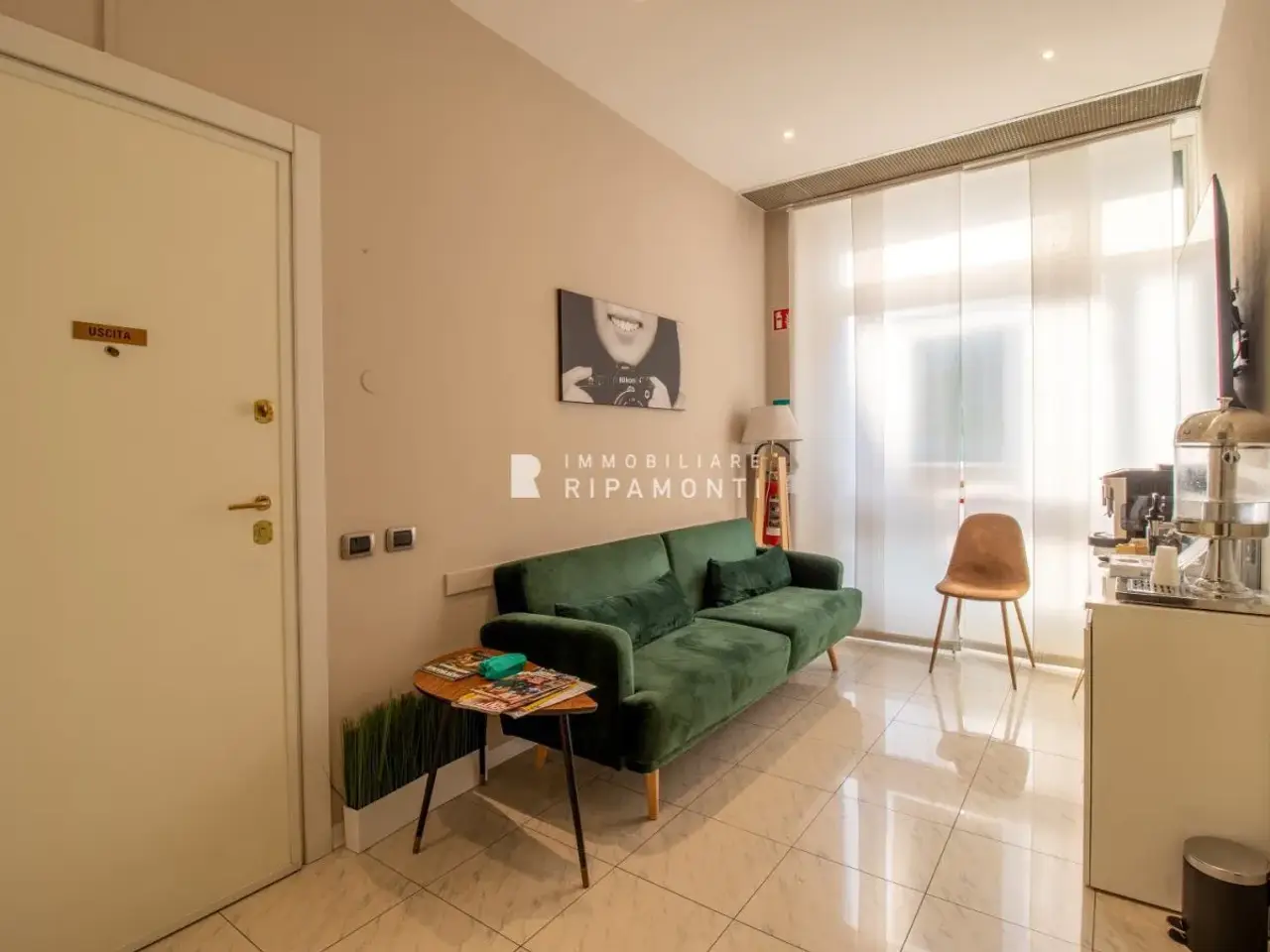 Ufficio in Piazza Manzoni 11, Lecco, {3} - Foto 2