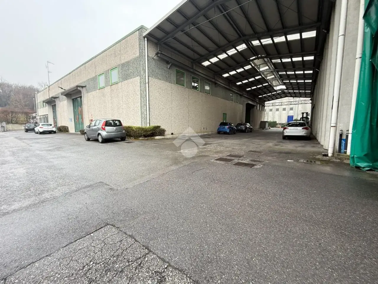 Capannone in Via Europa 25, Garbagnate Monastero, {3} - Foto 1