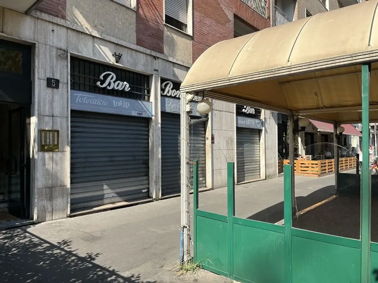 Negozio in Piazza Bonomelli 5, Milano, {3} - Foto 2