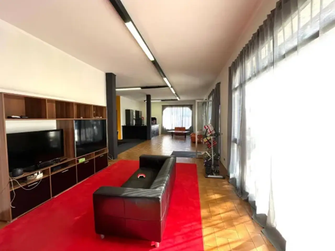 Magazzino in Via Giuseppe Garibaldi 48, Moglia, {3} - Foto 2