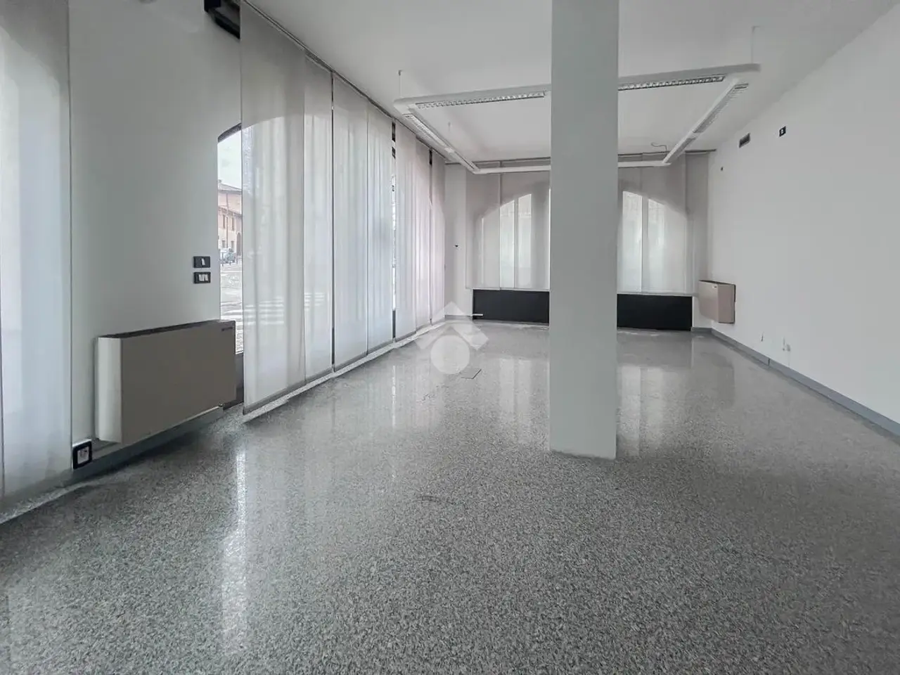 Ufficio in Via Roma 1, Villa D'Alme', {3} - Foto 2