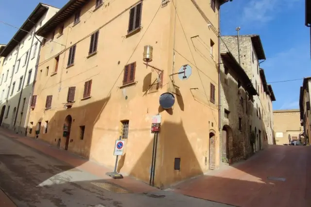 Zweizimmerwohnung in Via 20 Settembre 13, San Gimignano - Foto 1