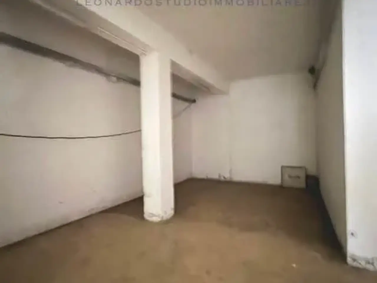 Magazzino in Piazzale Velleia, Piacenza, {3} - Foto 2