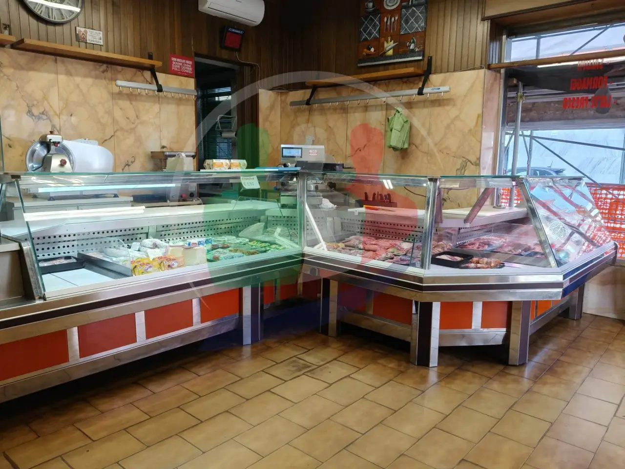 Esercizio commerciale in Via Sestriere 23, Moncalieri, {3} - Foto 1