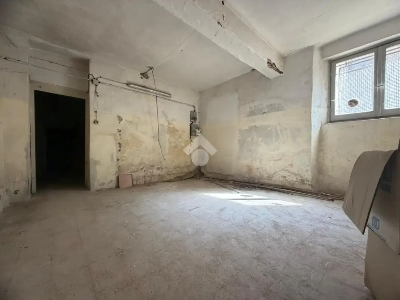 Negozio in Via Paolo da Novi 1, Novi Ligure, {3} - Foto 2