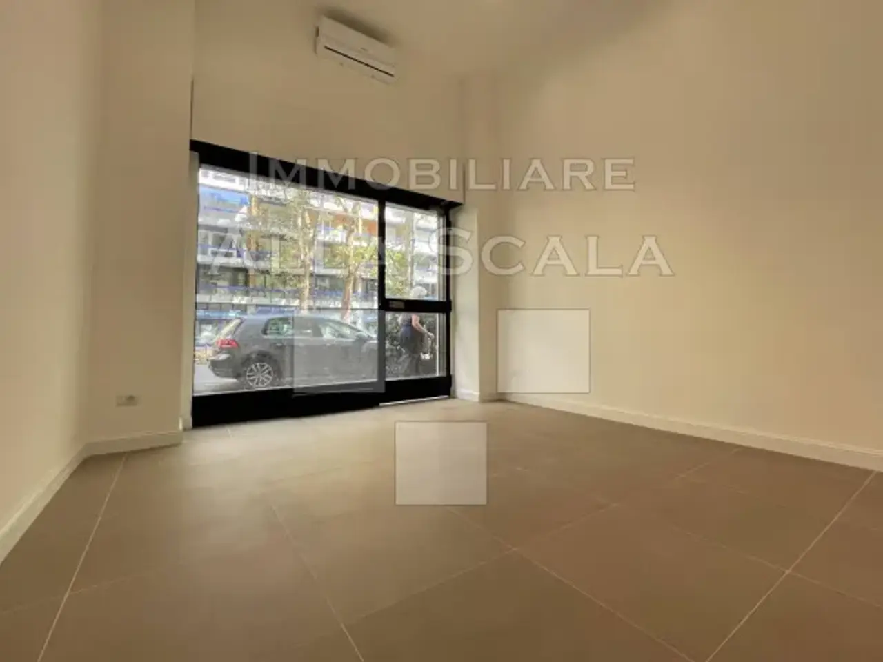 Negozio in Via Cenisio, Milano, {3} - Foto 2