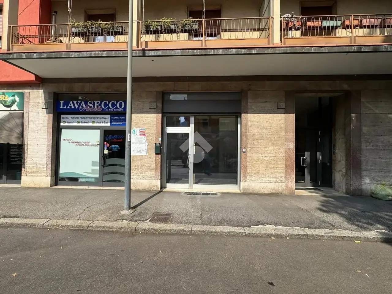 Negozio in Via Galileo Galilei 55, Brescia, {3} - Foto 1