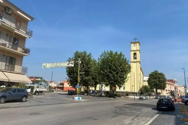 Vierzimmerwohnung in Via Schito, Castellammare di Stabia - Foto 1