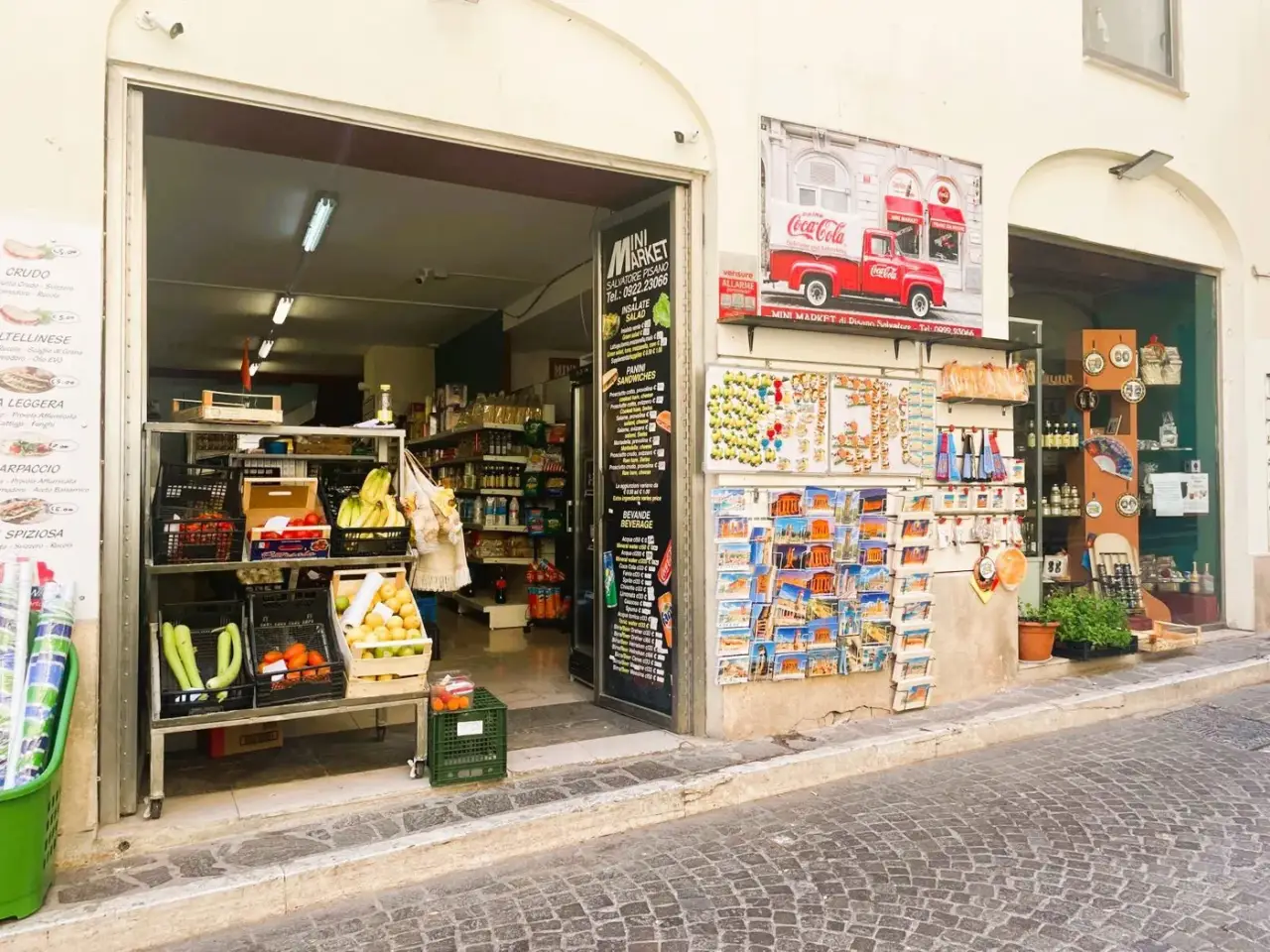 Esercizio commerciale in Via Atenea  253, Agrigento, {3} - Foto 1