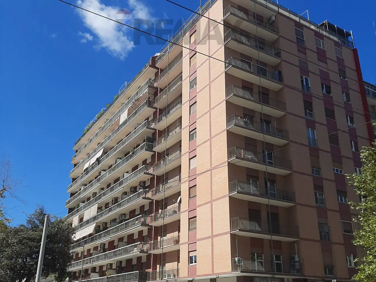 Ufficio in Largo Ciaia 25, Bari, {3} - Foto 1