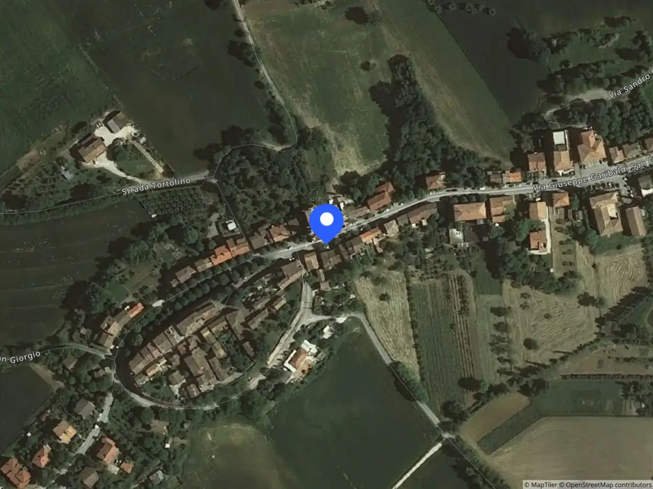 Fabbricato misto in Localita' San Giorgio di Pesaro - Via G. Garibaldi 105 105, Terre Roveresche, {3} - Foto 1