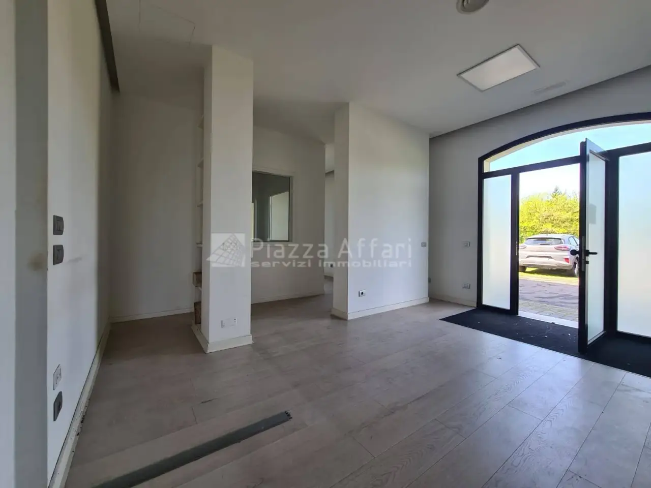 Ufficio in Via Massimo Samoggia 41, Reggio Emilia, {3} - Foto 1
