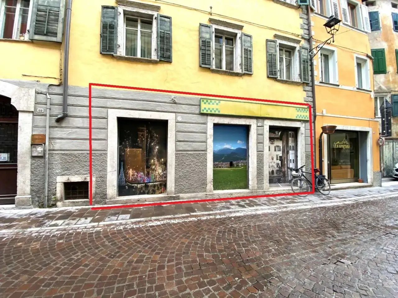 Negozio in Corso Ausugum 69, Borgo Valsugana, {3} - Foto 1