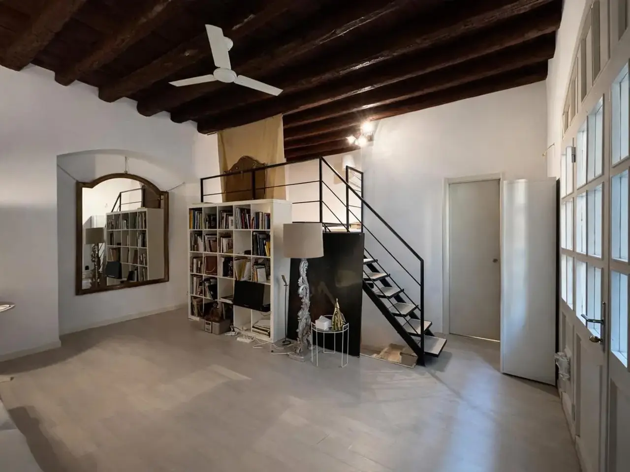 Laboratorio in Alzaia Naviglio Grande  46, Milano, {3} - Foto 2