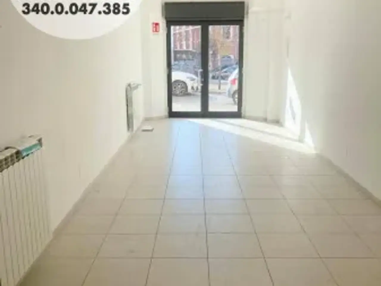 Negozio in Via Piazza Palazzo 5, L'Aquila, {3} - Foto 2