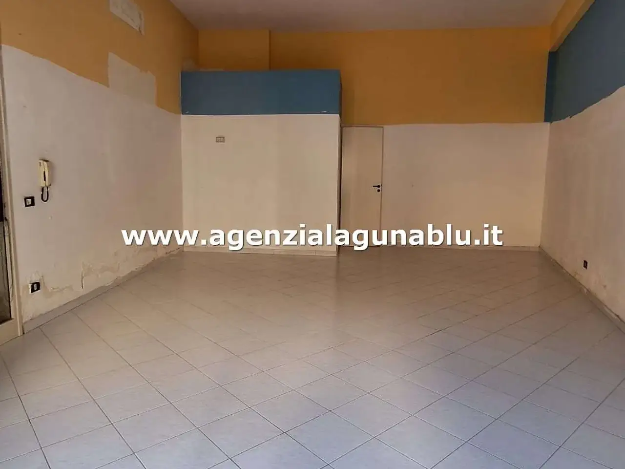 Magazzino in Via Salemi, Mazara Del Vallo, {3} - Foto 2