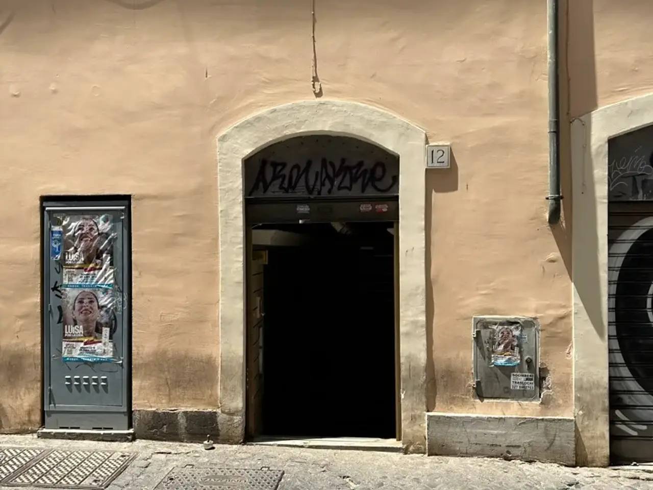 Negozio in Via S. Antonio all'Esquilino  12, Roma, {3} - Foto 2