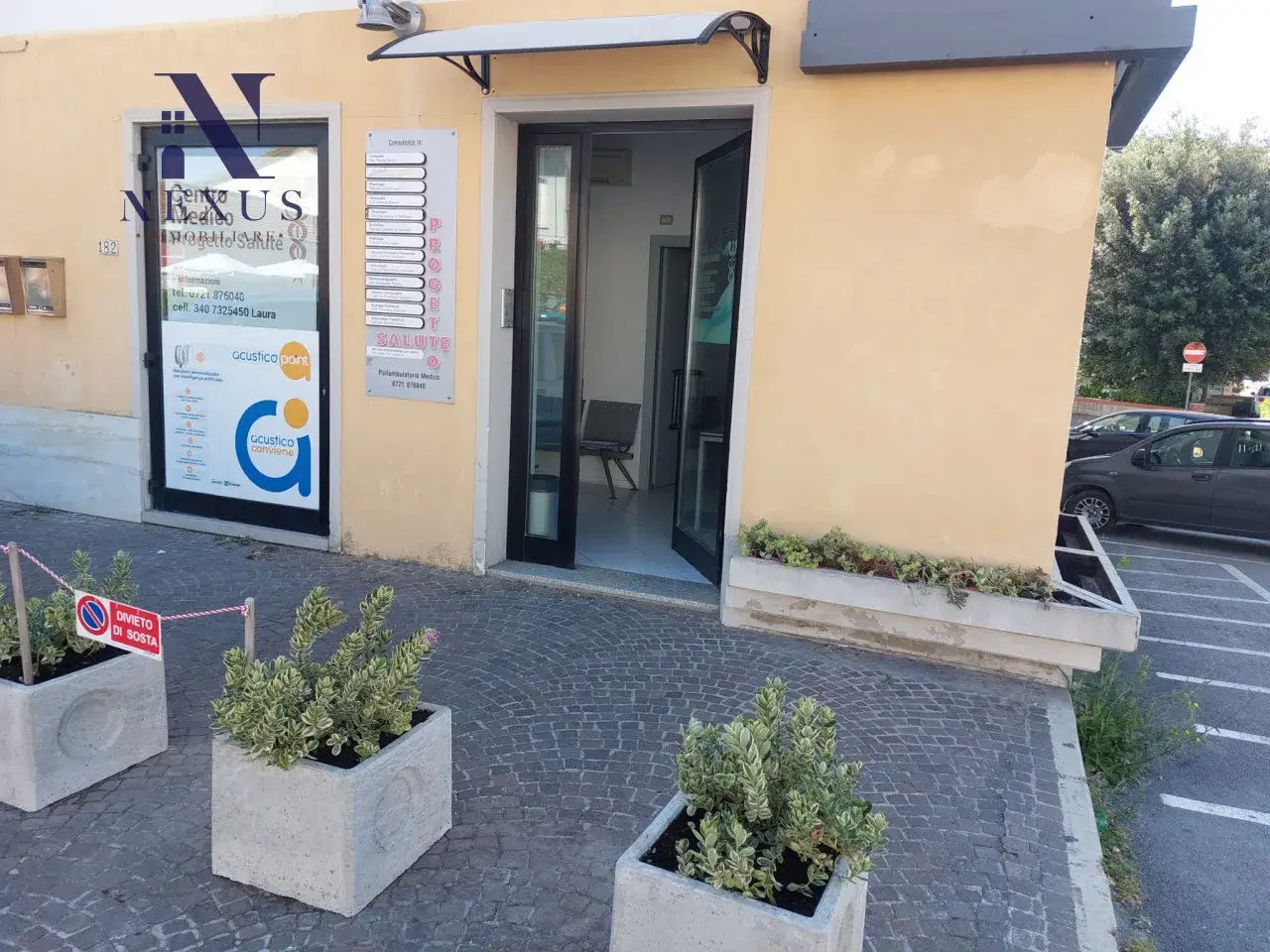 Ufficio in Via Flaminia 162, Cartoceto, {3} - Foto 1