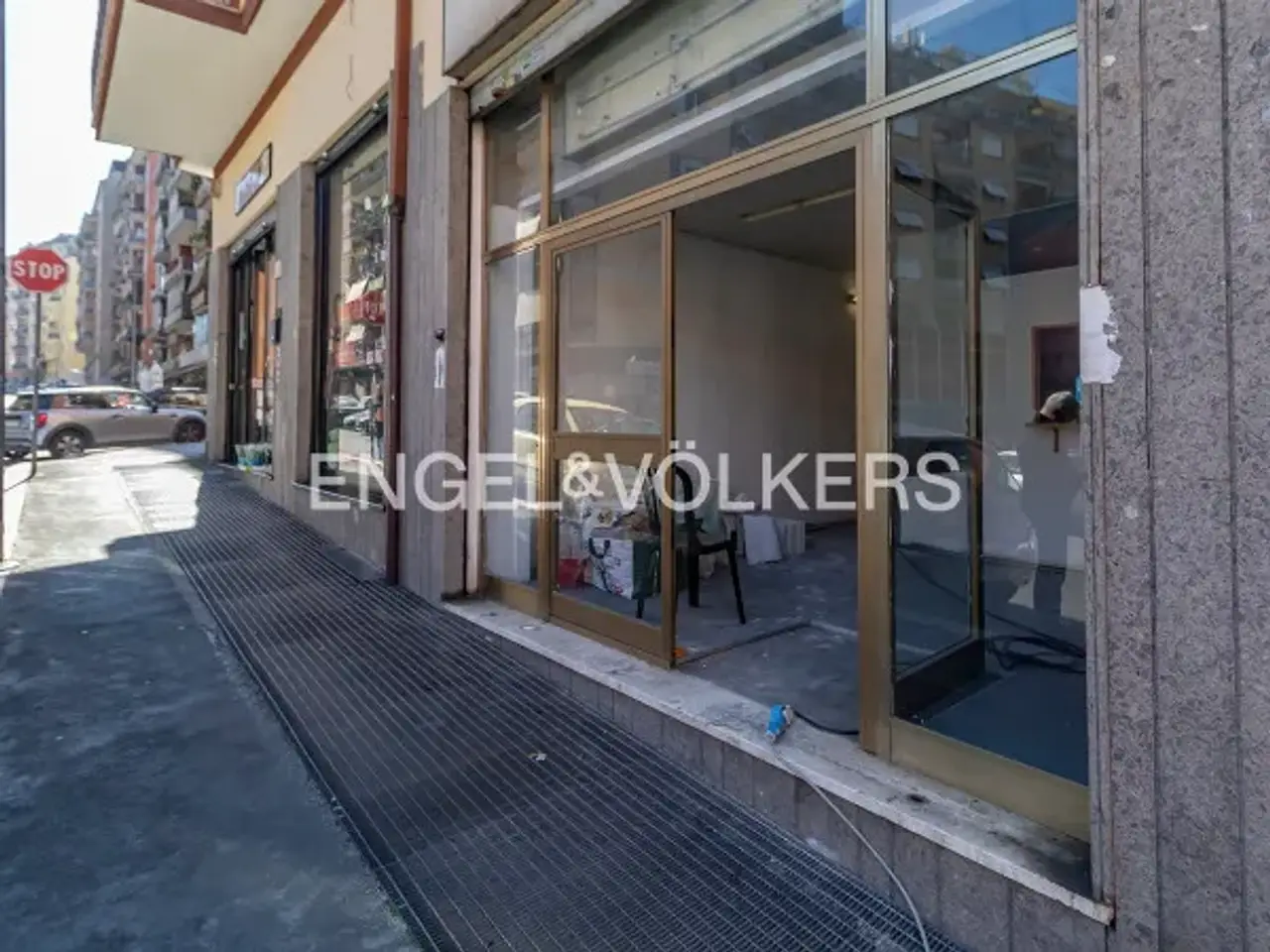 Agenzia di viaggi in Via Tancredi Cartella, Roma, {3} - Foto 2