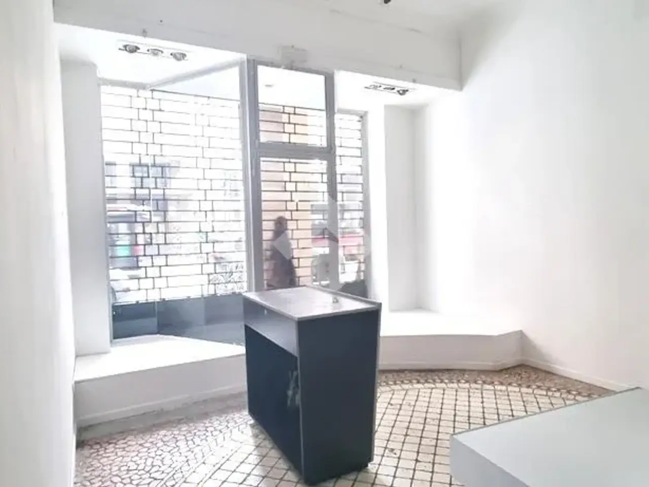 Negozio in Via G. Marconi 26, Bologna, {3} - Foto 1