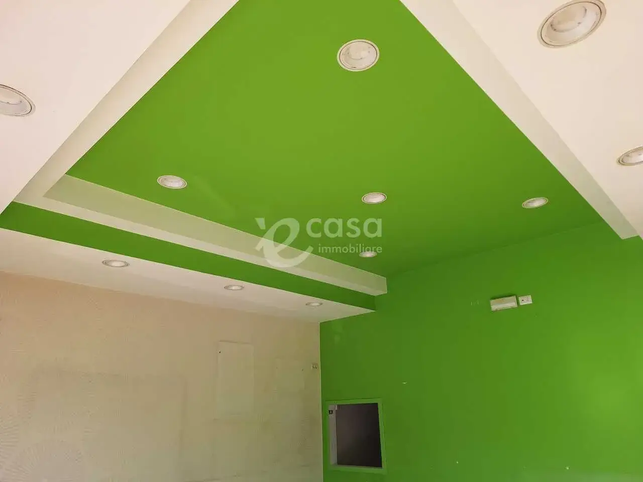 Palazzina commerciale in Via Pietro Nenni 19/C, Noicattaro, {3} - Foto 2