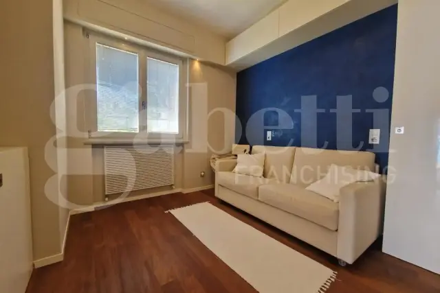 4-room flat in Via Aurelia 21, Laigueglia - Photo 1