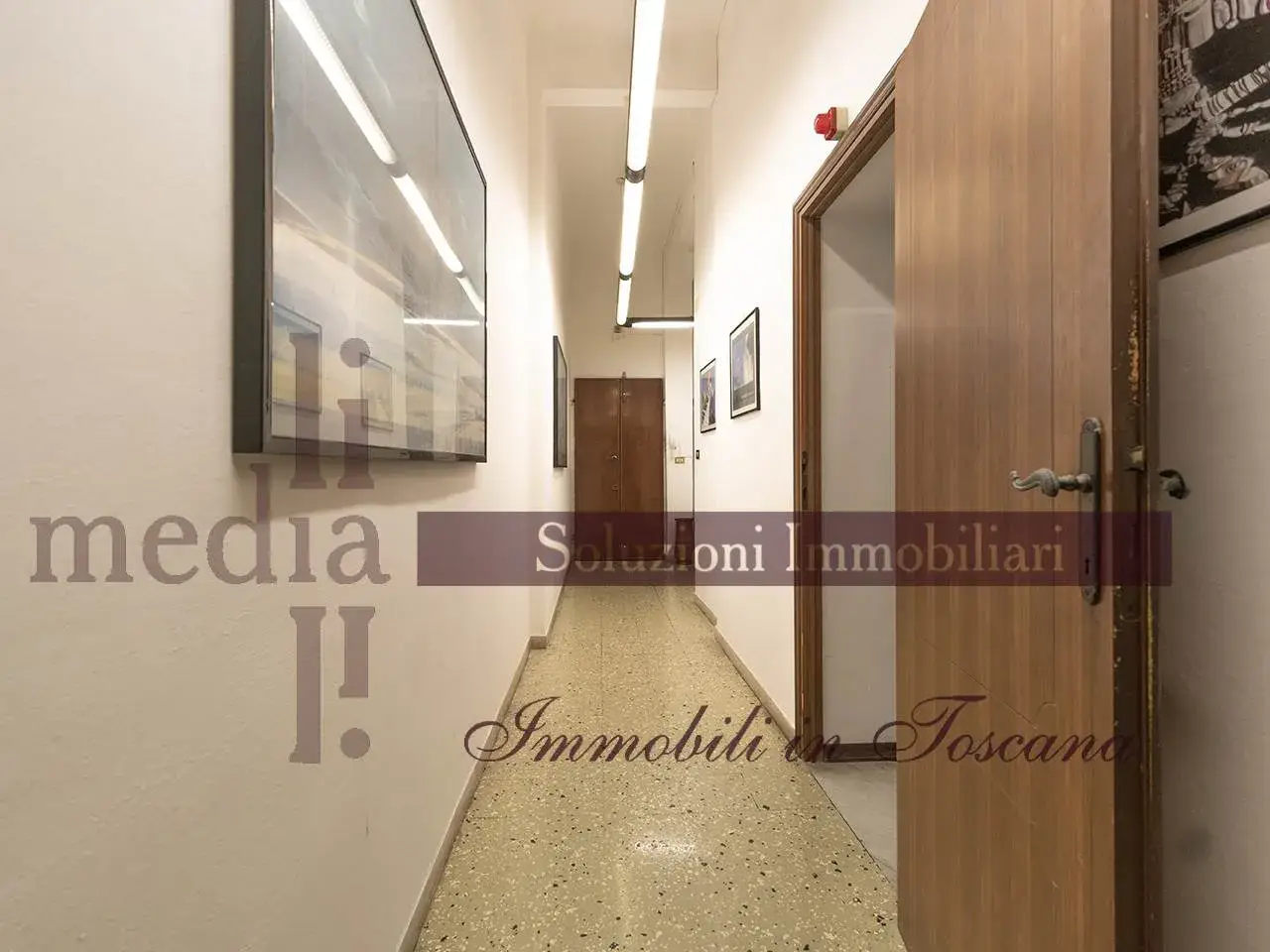 Ufficio in , Livorno, {3} - Foto 1