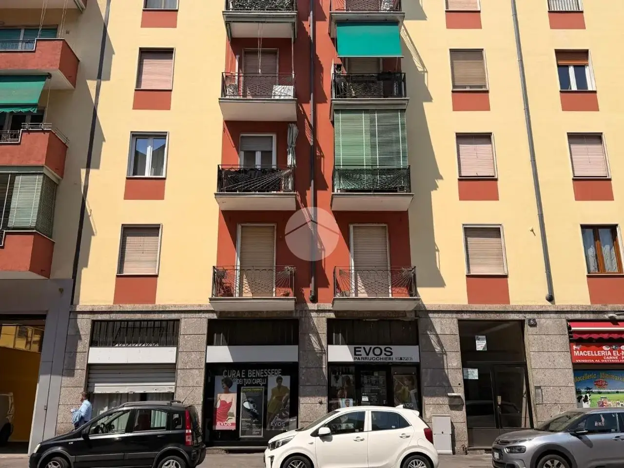 Negozio in Via Marco d'Agrate 6, Milano, {3} - Foto 1