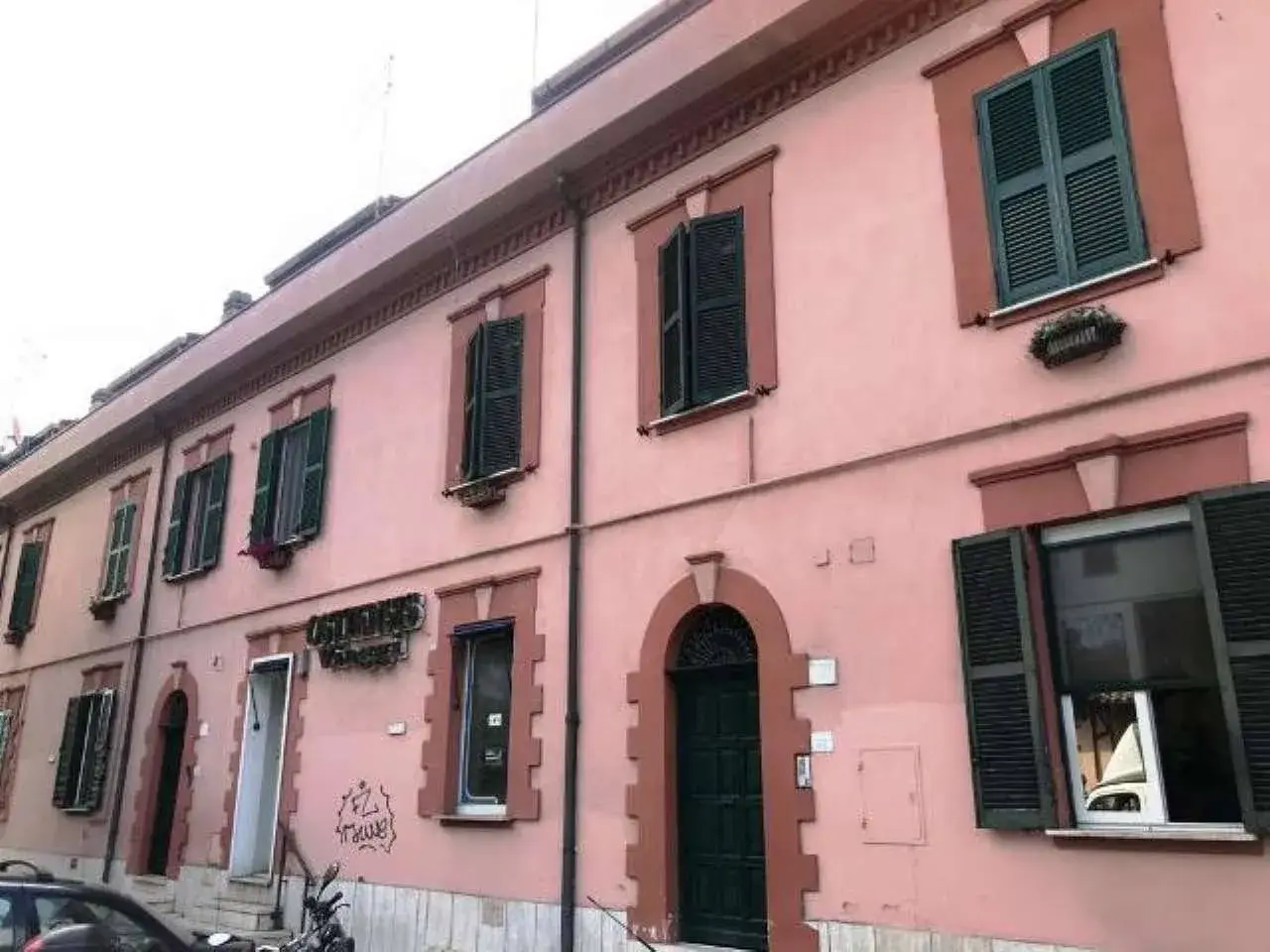 Magazzino in Viale dei Romagnoli 758 Roma, Roma, {3} - Foto 1
