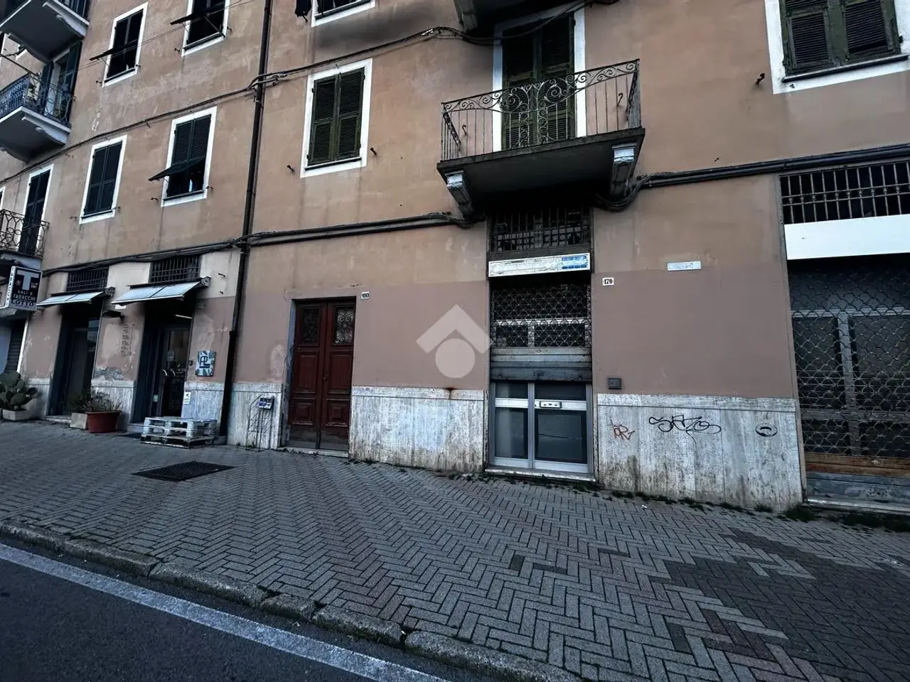 Negozio in Via Monfalcone 176, La Spezia, {3} - Foto 1