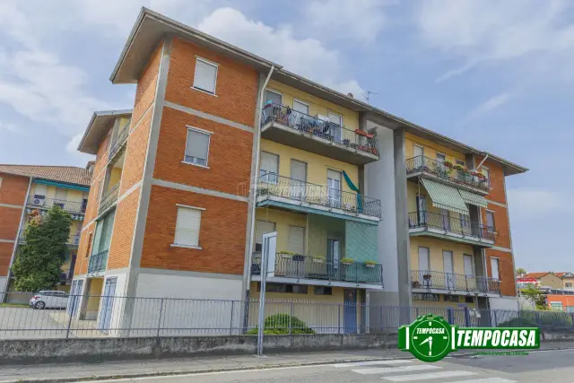 2-room flat in Via Giovanni Veneroni, Pavia - Photo 1