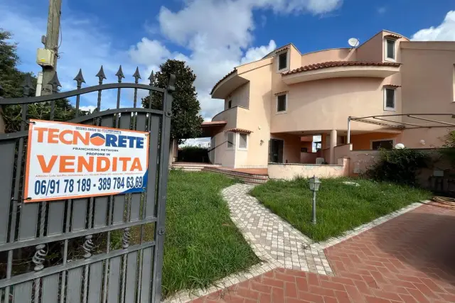 Villa in Via dei Gerani, Ardea - Foto 1