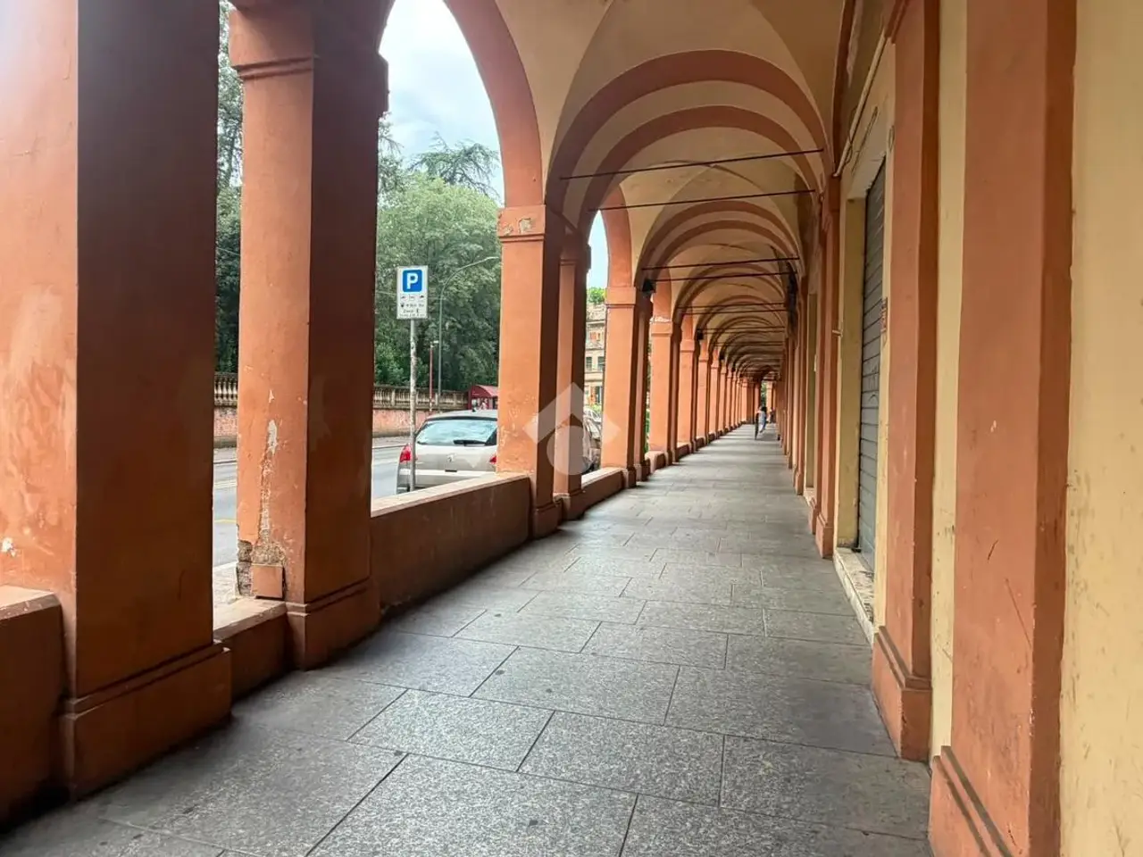 Negozio in Via di Saragozza 181, Bologna, {3} - Foto 1