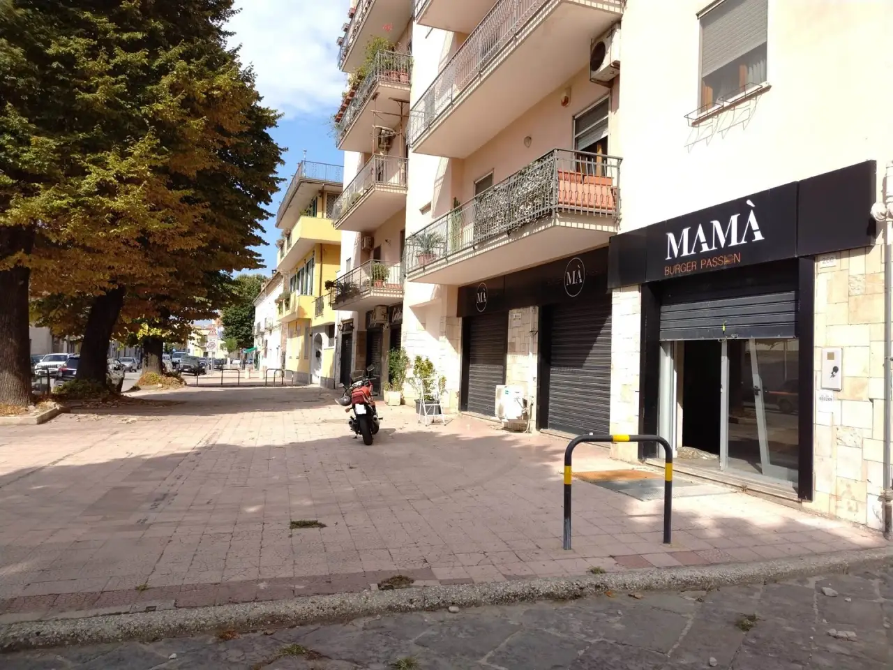 Negozio in Corso Aldo Moro, Santa Maria Capua Vetere, {3} - Foto 1