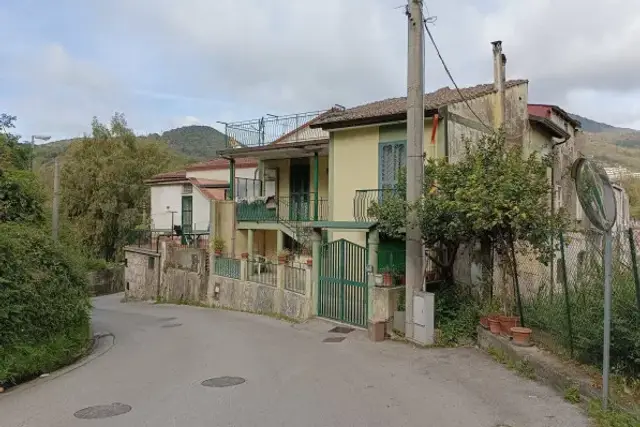 Dreizimmerwohnung in Via Carlo Gatti 14, 84135 , Salerno - Foto 1