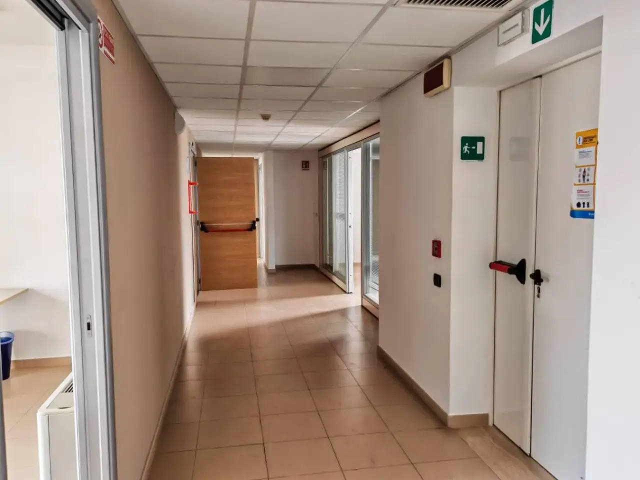 Ufficio in Via del Mare, Lamezia Terme, {3} - Foto 1