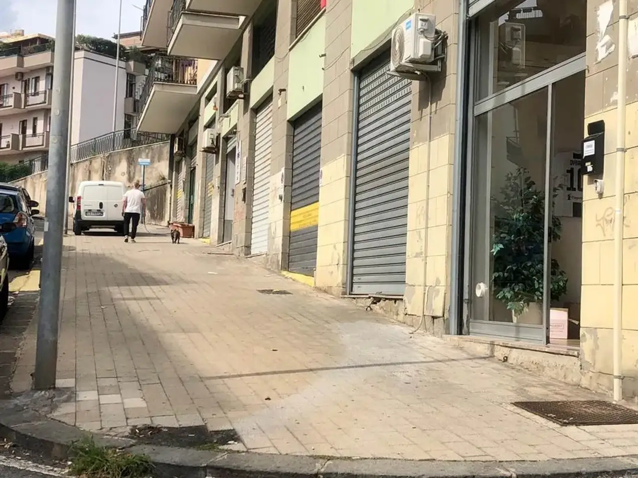 Negozio in Via Felline, Salerno, {3} - Foto 2