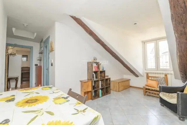 2-room flat in Via Santa Chiara, Torino - Photo 1