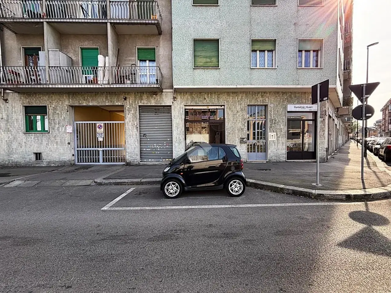 Negozio in Corso Grosseto 209, Torino, {3} - Foto 2