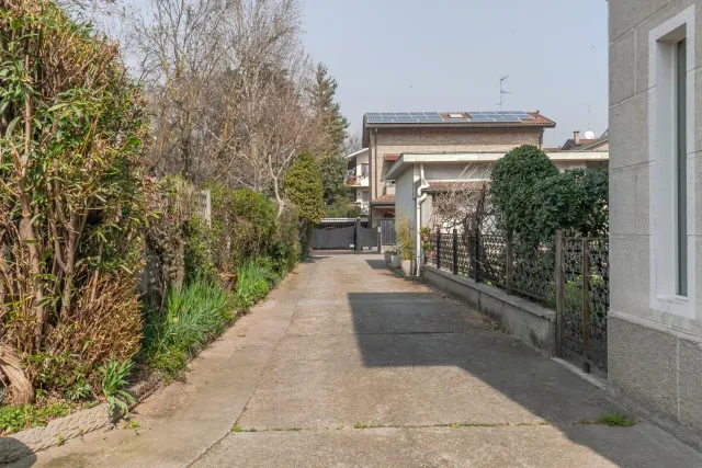 Villa in Via De Amicis 16, Novate Milanese - Foto 1