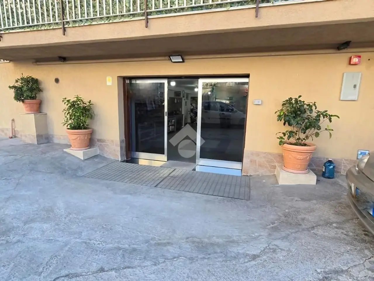 Magazzino in Via dell'Orsa Minore 61, Palermo, {3} - Foto 1
